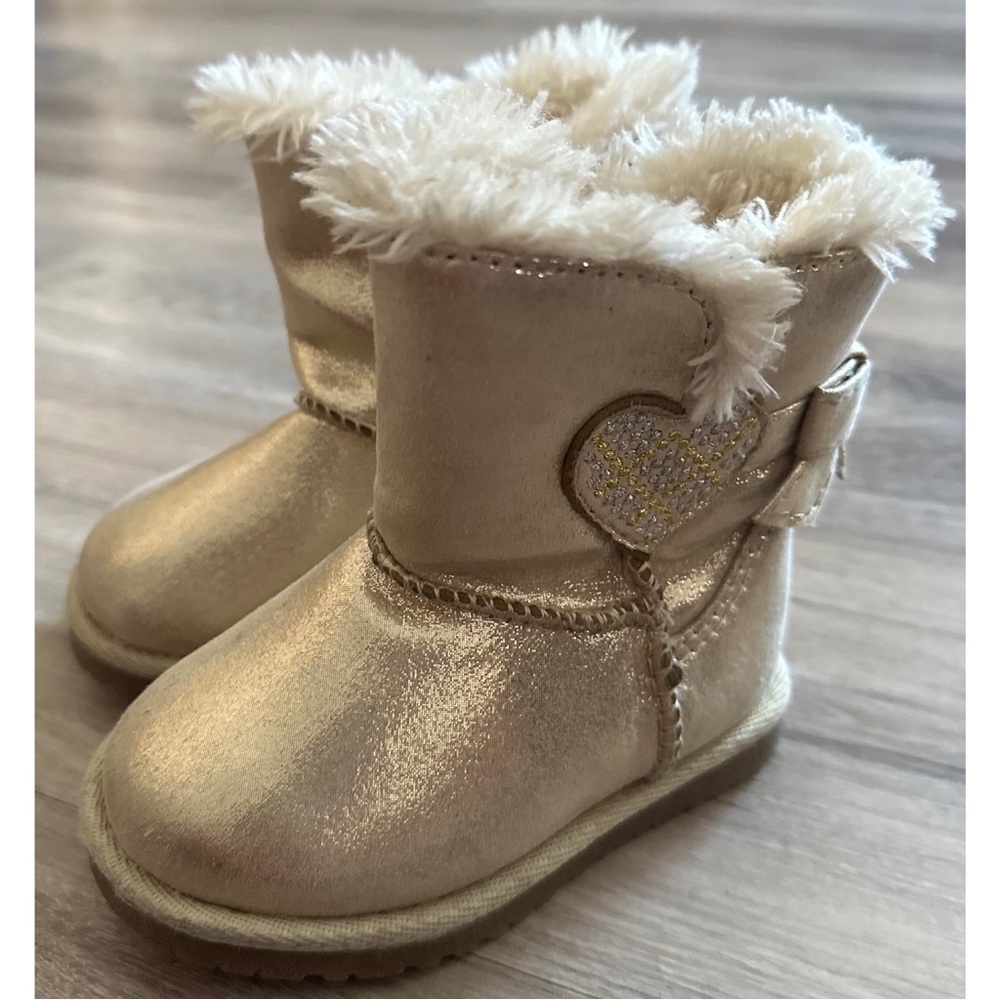Toddler Girl Gold Fur Lined Boots